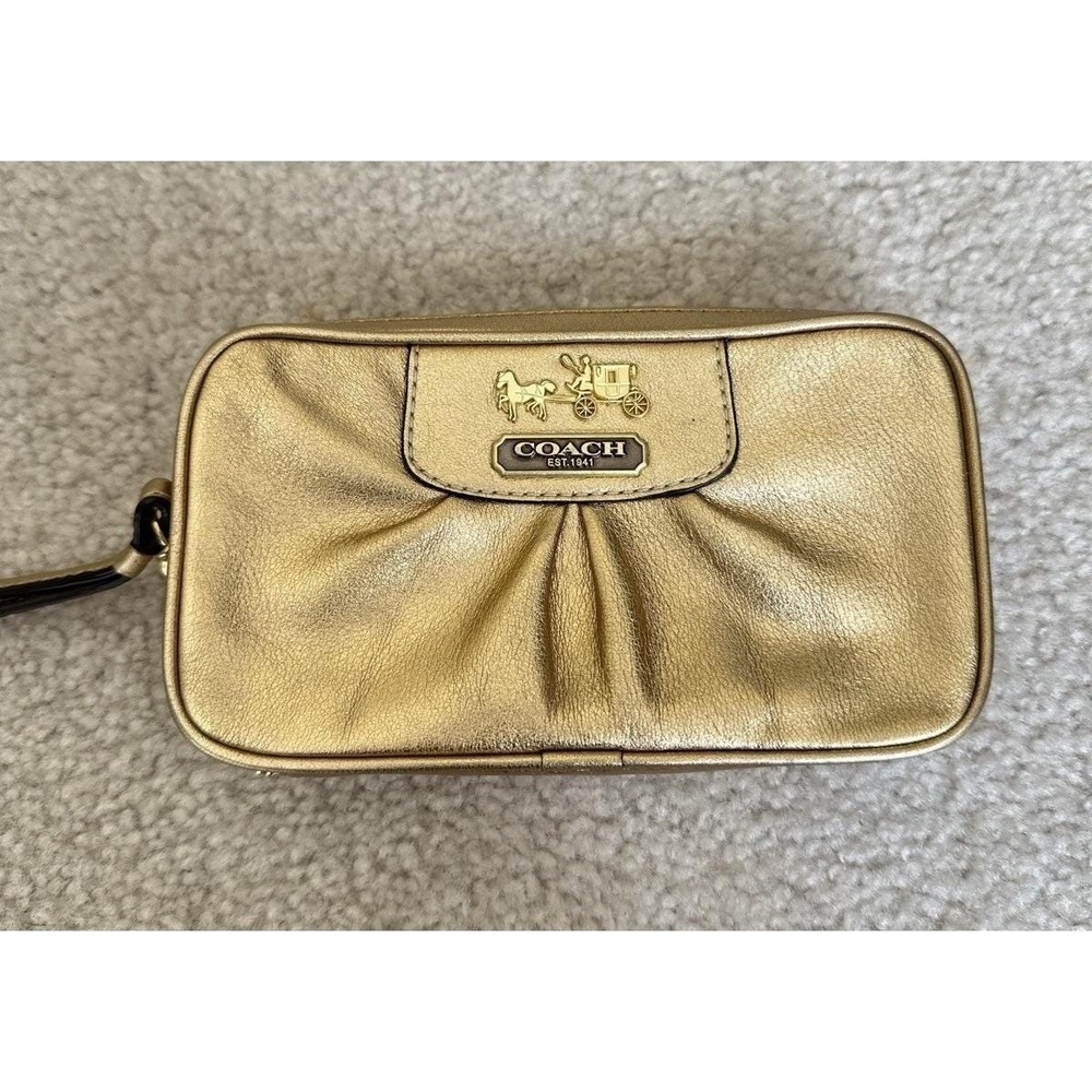 Vintage Coach Gold Metallic leather wristlet wallet purse Zip Around